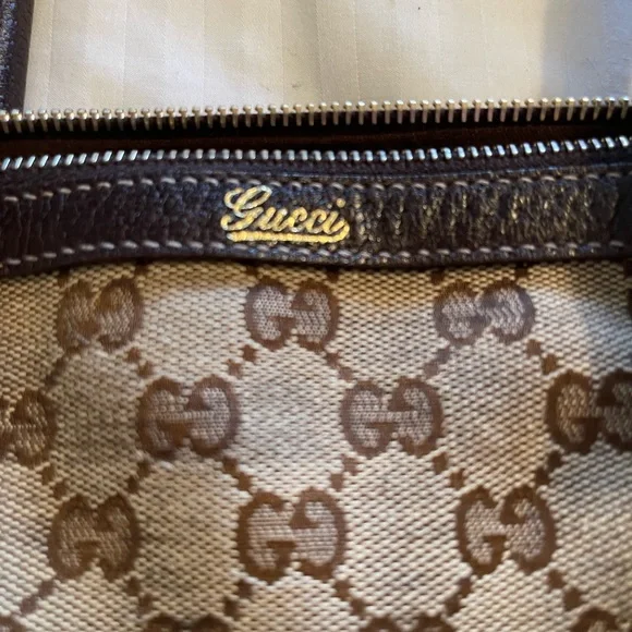 GUC Gucci Monogram Canvas Abbey Handbag - Picture 10 of 16